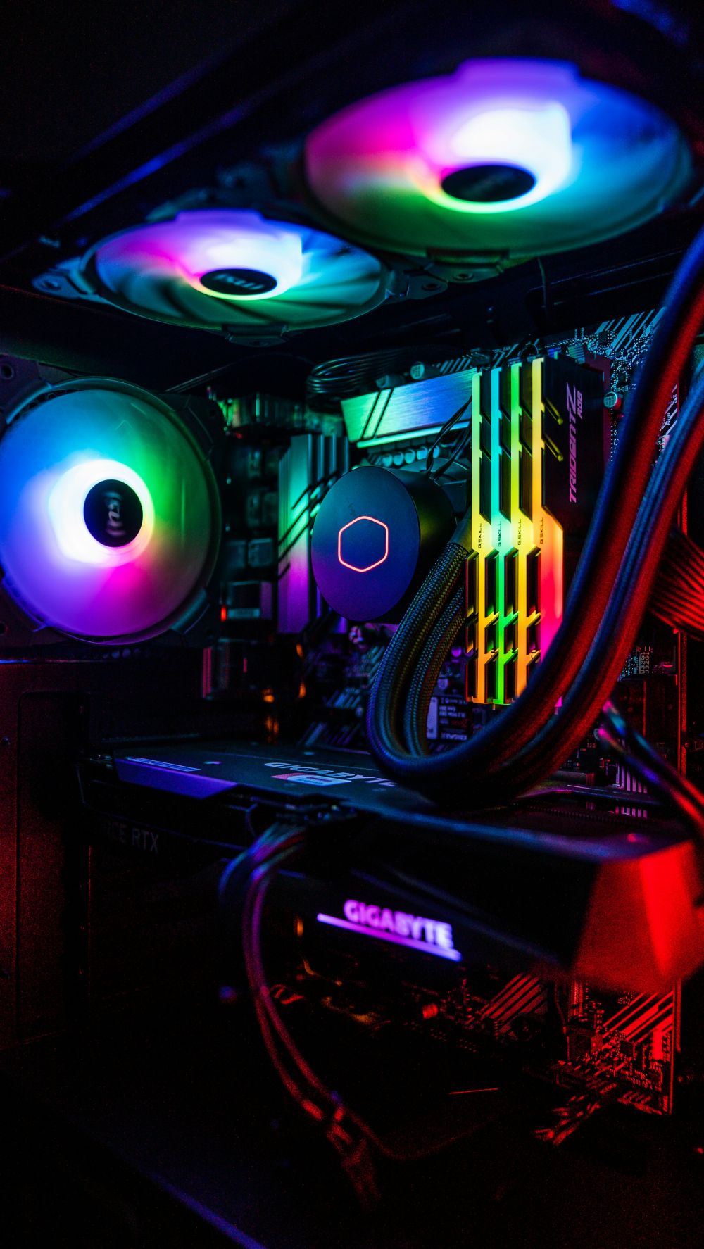 H&aring;rdvara & Komponenter