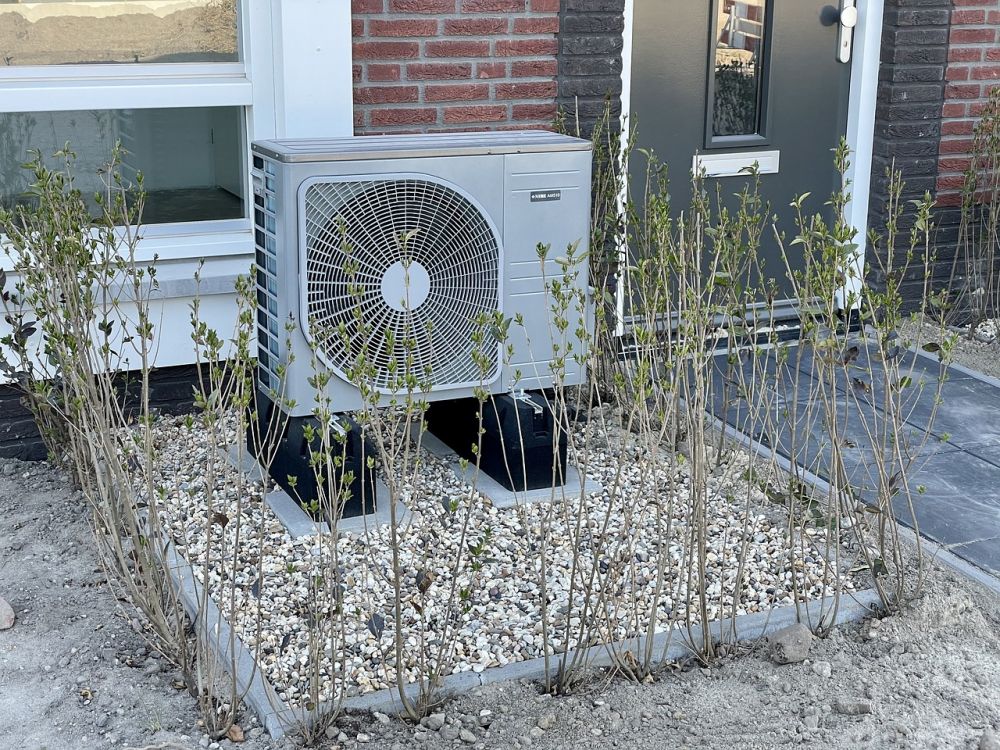 Air source heat pump installation