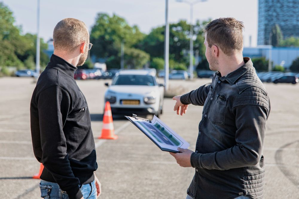 intensive driving licence course