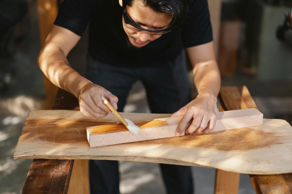 Refinishing kitchens