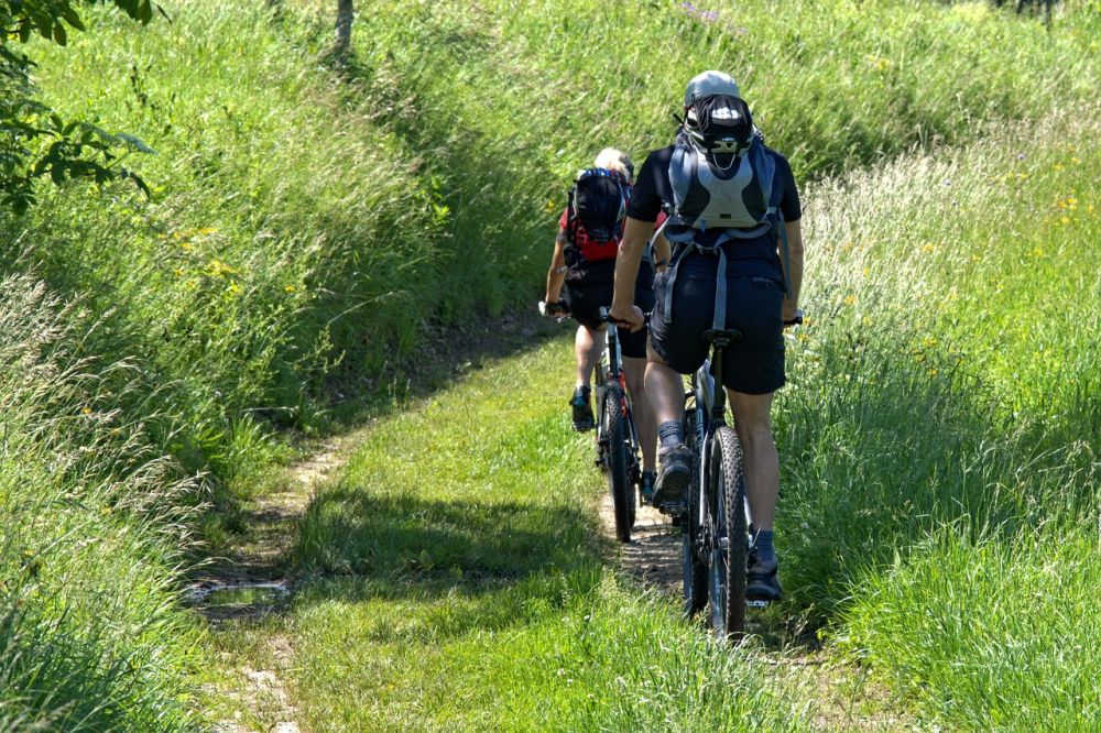 Cycle track