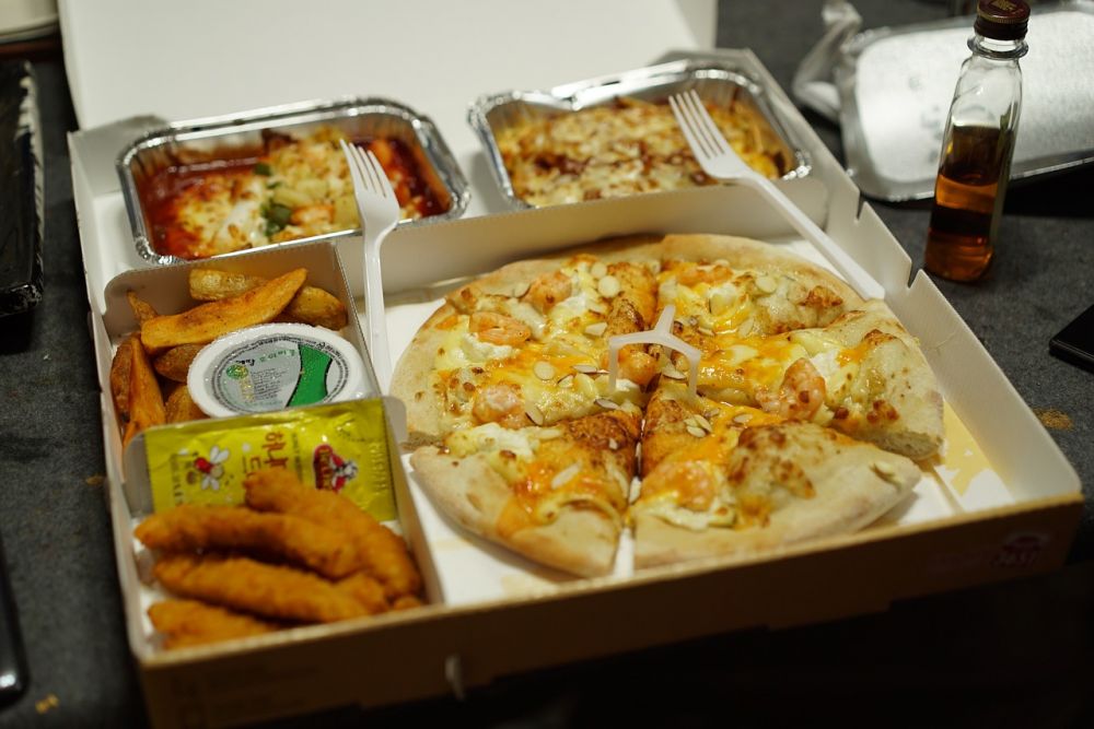 Food out of the house