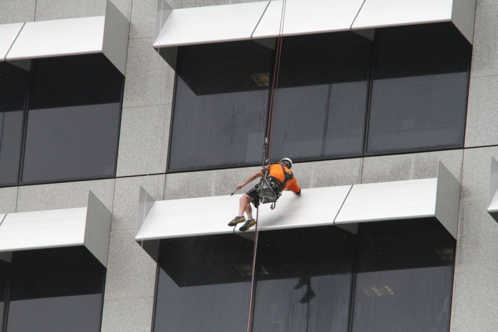 window cleaner