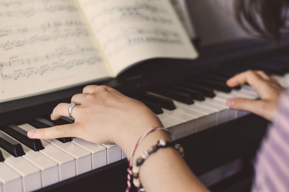 Second-hand piano