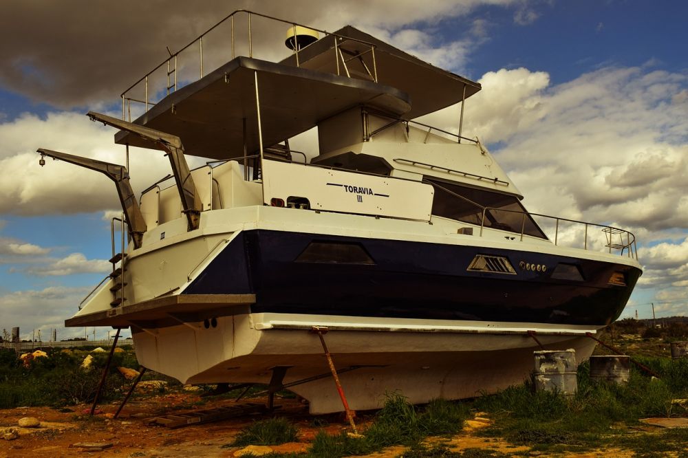 boat repair shop