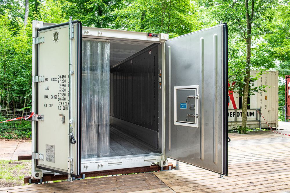 refrigerated container