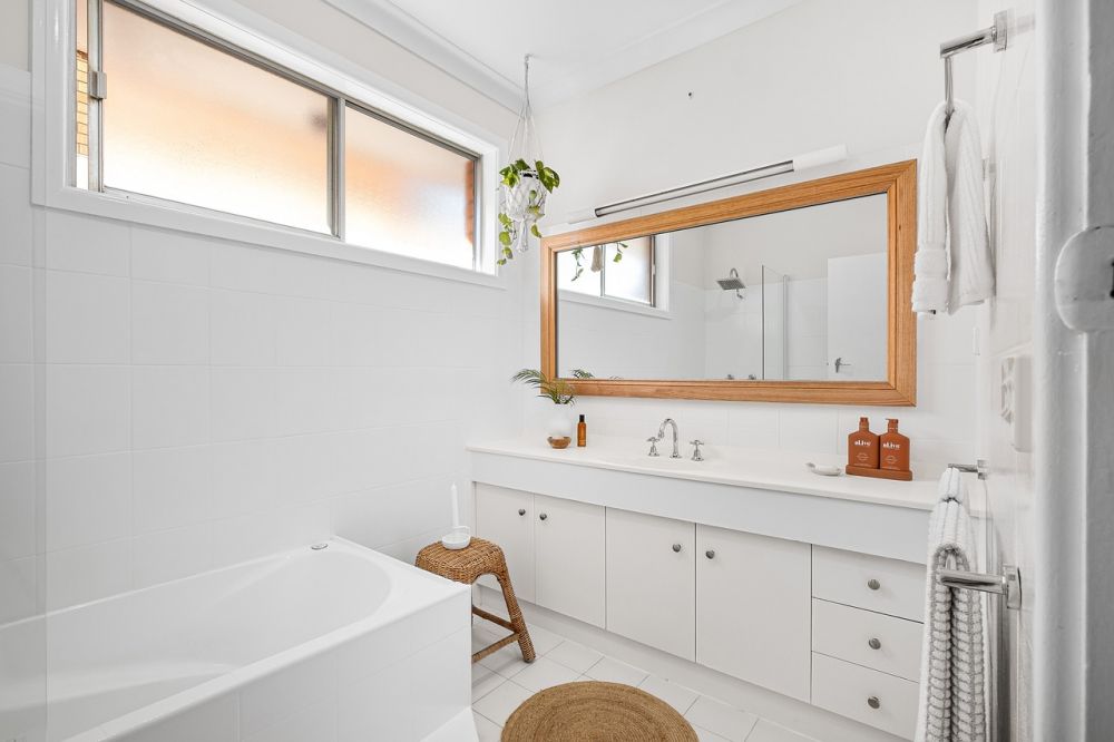 Bathroom furniture