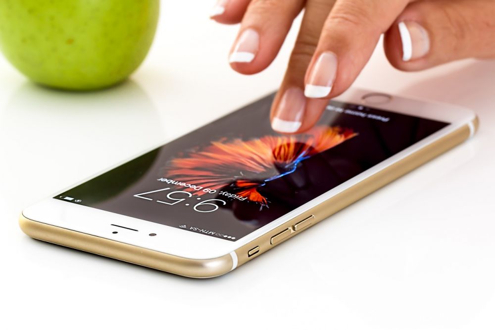 mobile phone repair halmstad