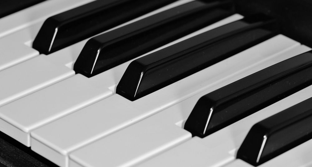 piano tuner gothenburg