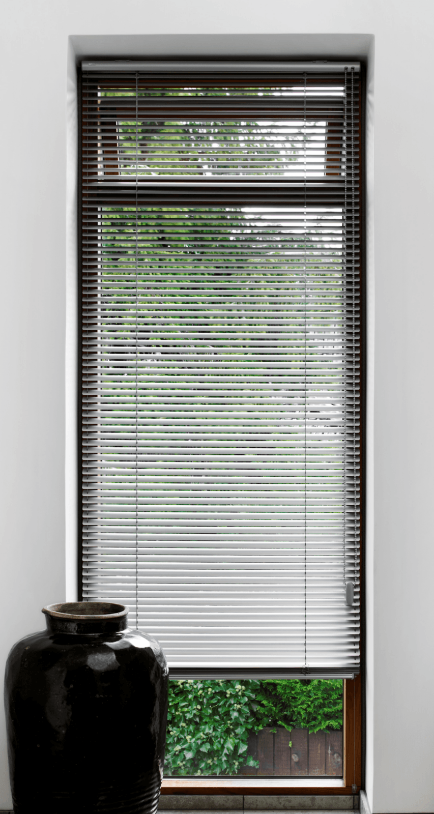 Venetian blinds