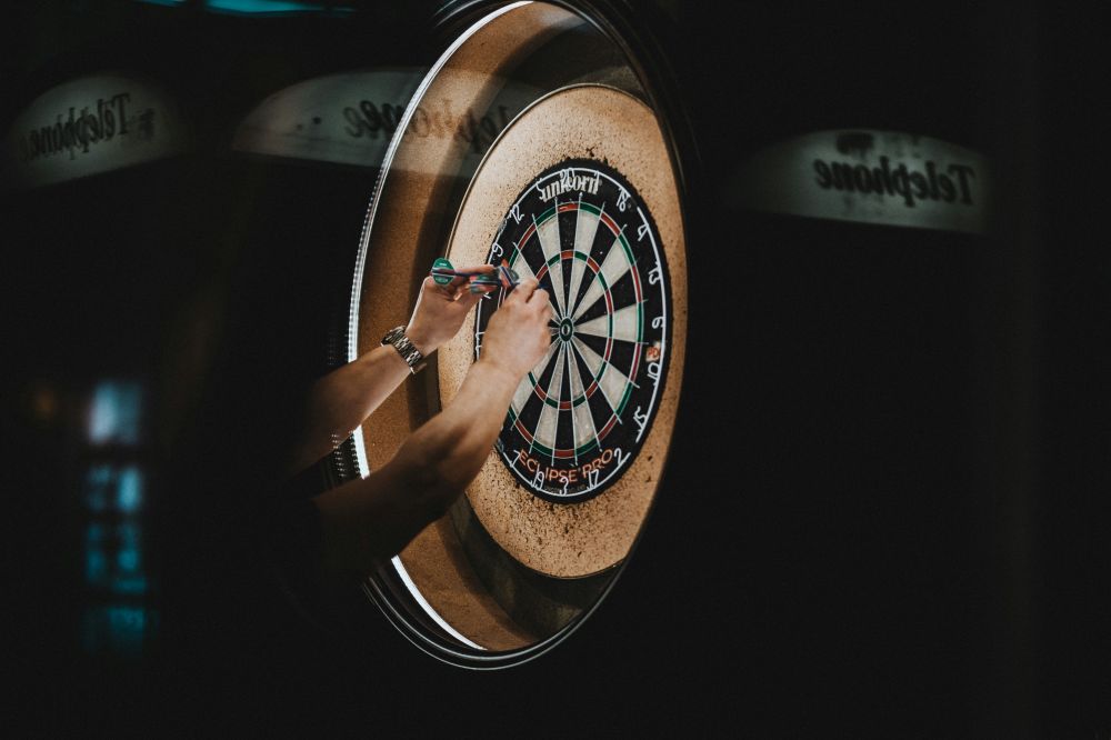 darts