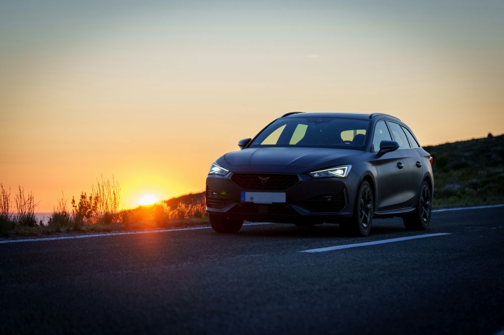 Bilunderh&aring;ll & Service