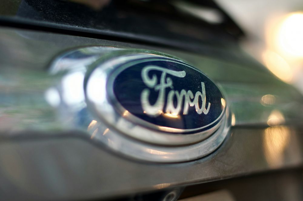 Ford bilforhandler