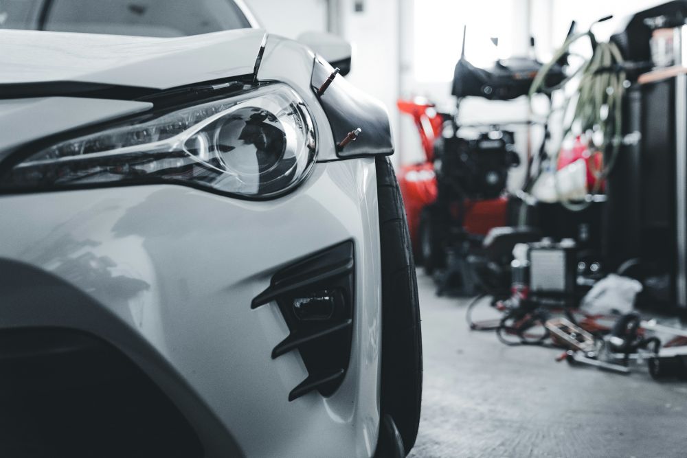 Bilunderh&aring;ll & Service