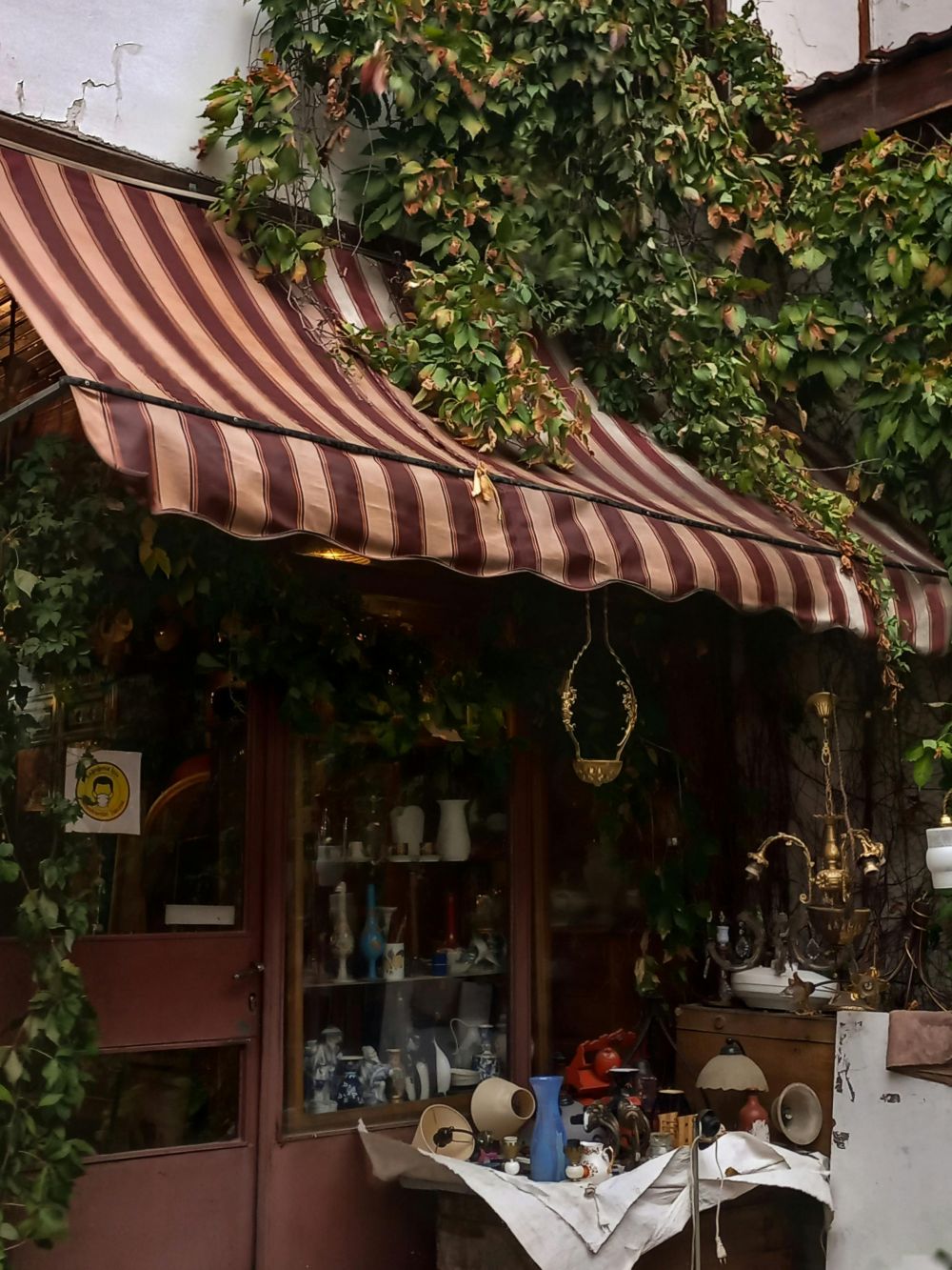 awnings in Örebro