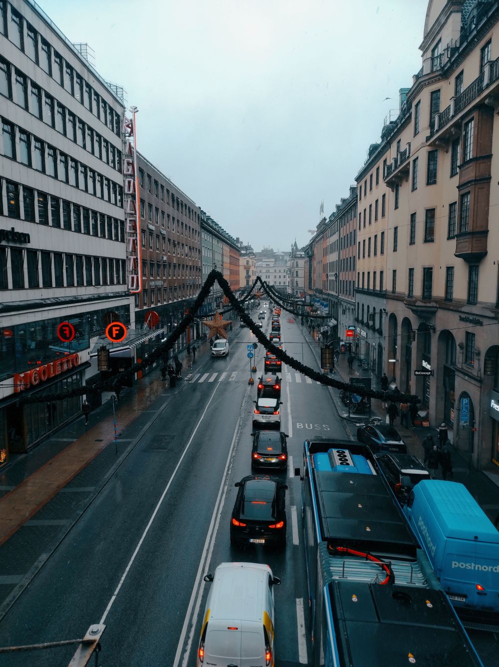 D&auml;ck, fj&auml;dring & v&auml;xell&aring;da