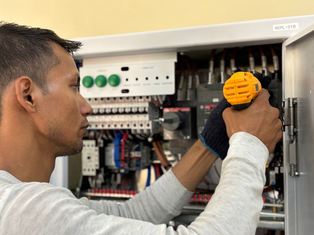 elektriker asker