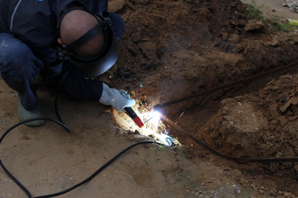 Pipe welding