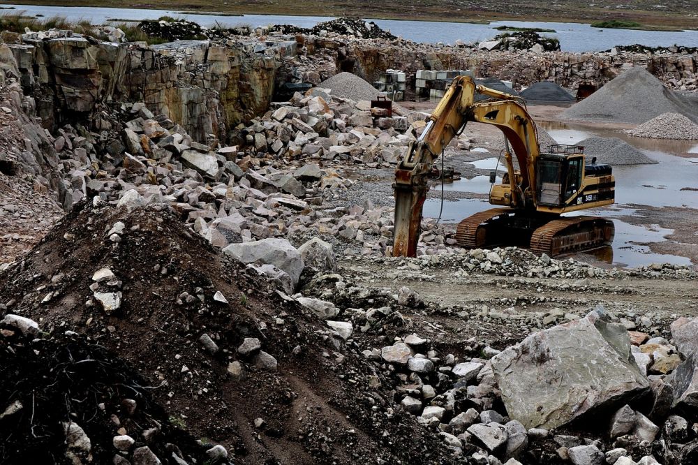 Hitachi wheeled excavator
