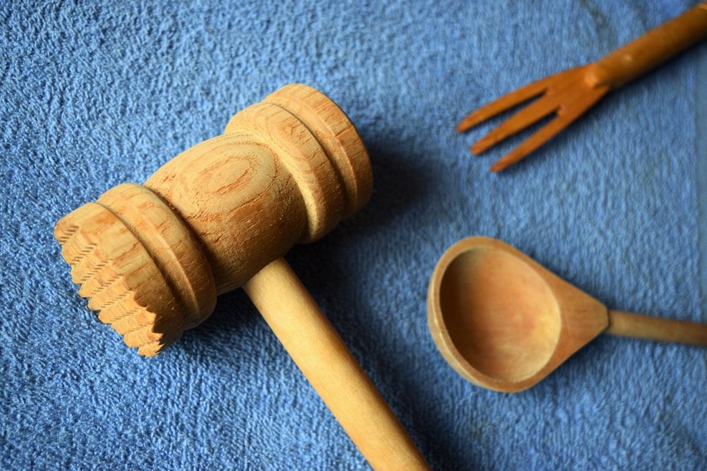 wooden kitchen utensils