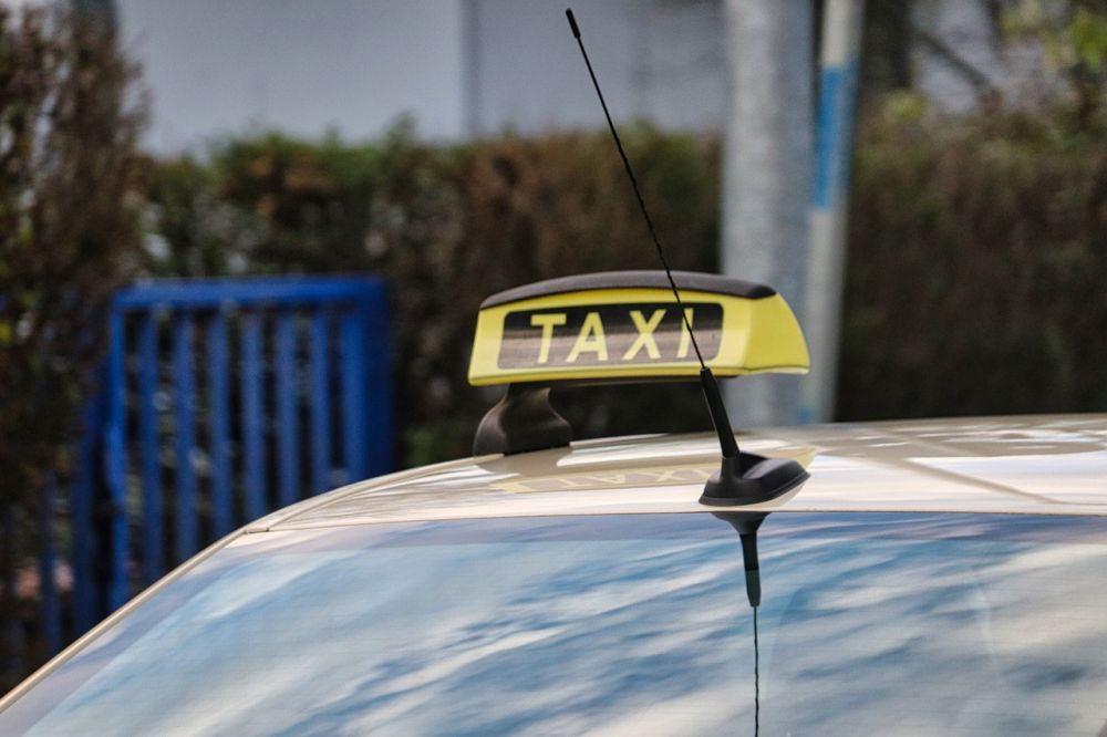 boka taxi landvetter