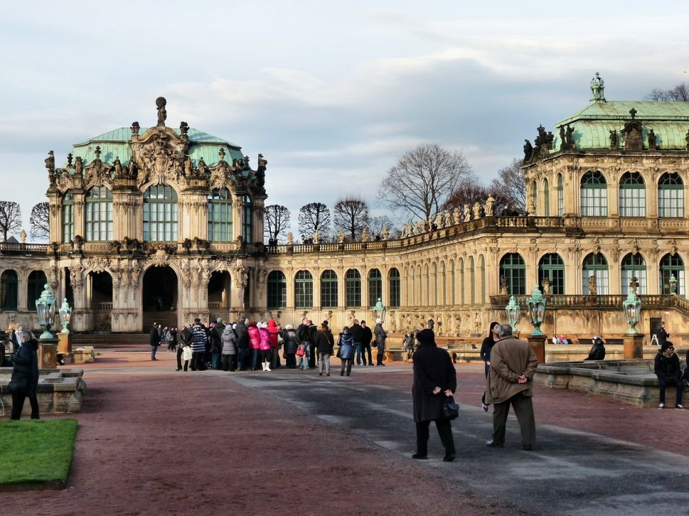 Togrejse til Dresden: Udforsk Tysklands kulturperle på skinner