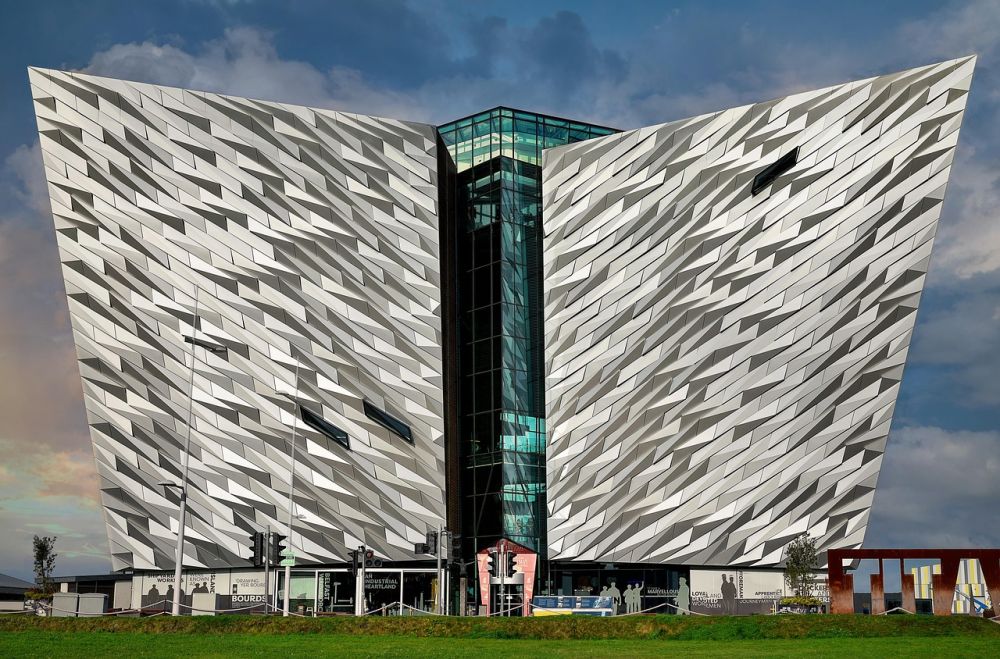 Langs kysten med tog i Irland: Irland Adventure
