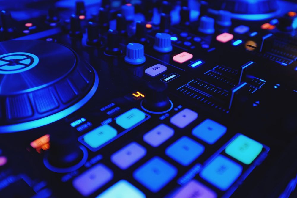 Hyra DJ