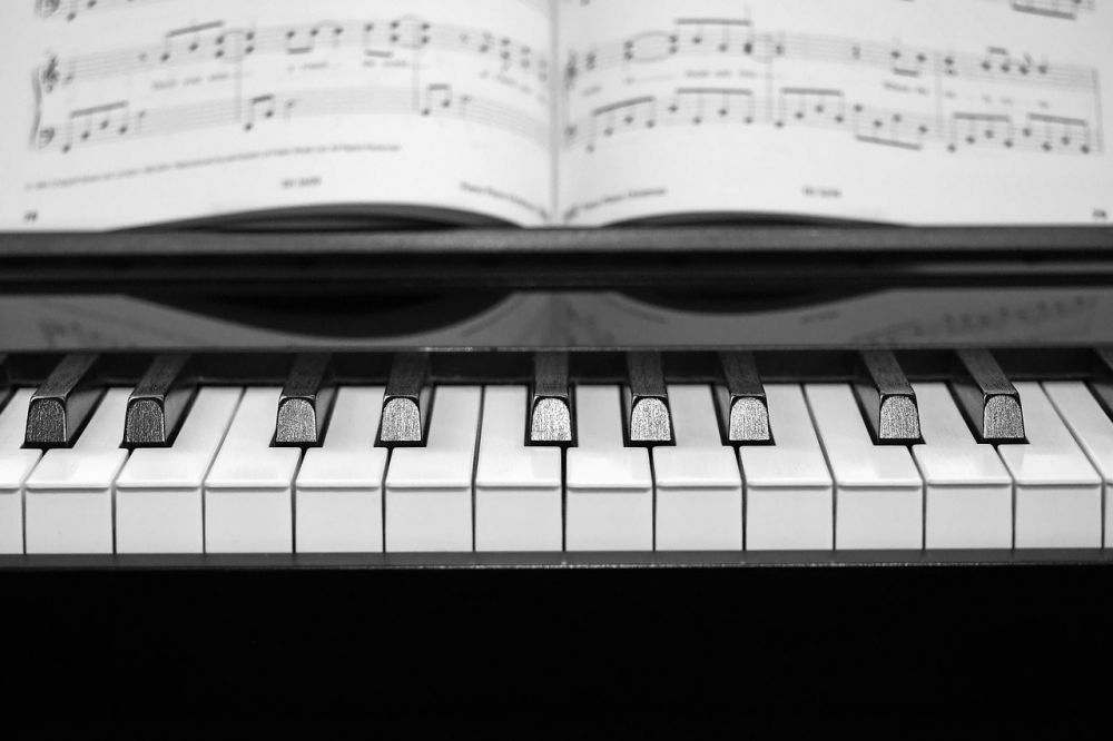 stämma piano göteborg