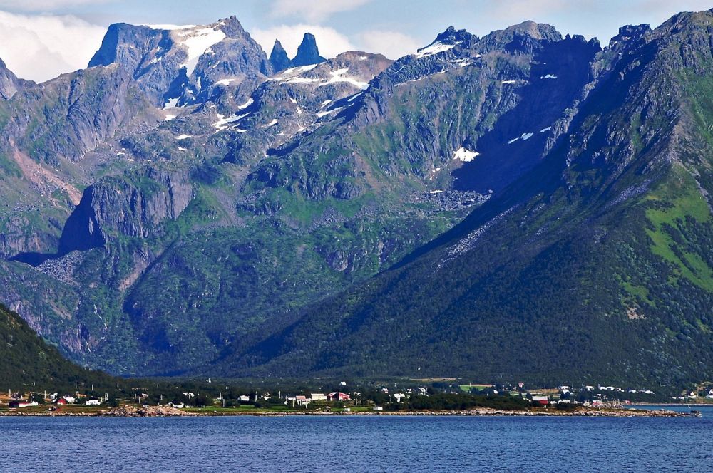 vad kostar hurtigruten