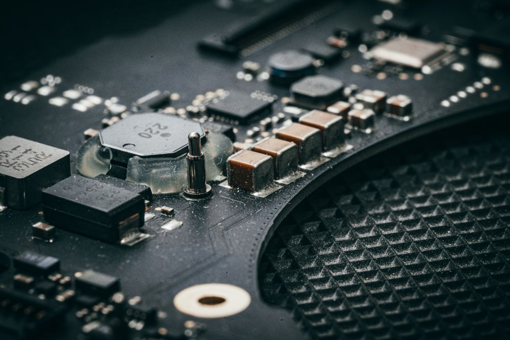 H&aring;rdvara & Komponenter