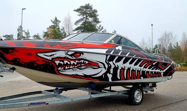 boat wrapping