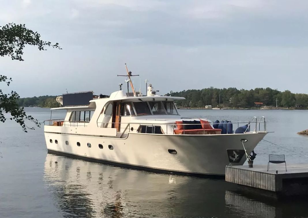 Charter hire Stockholm